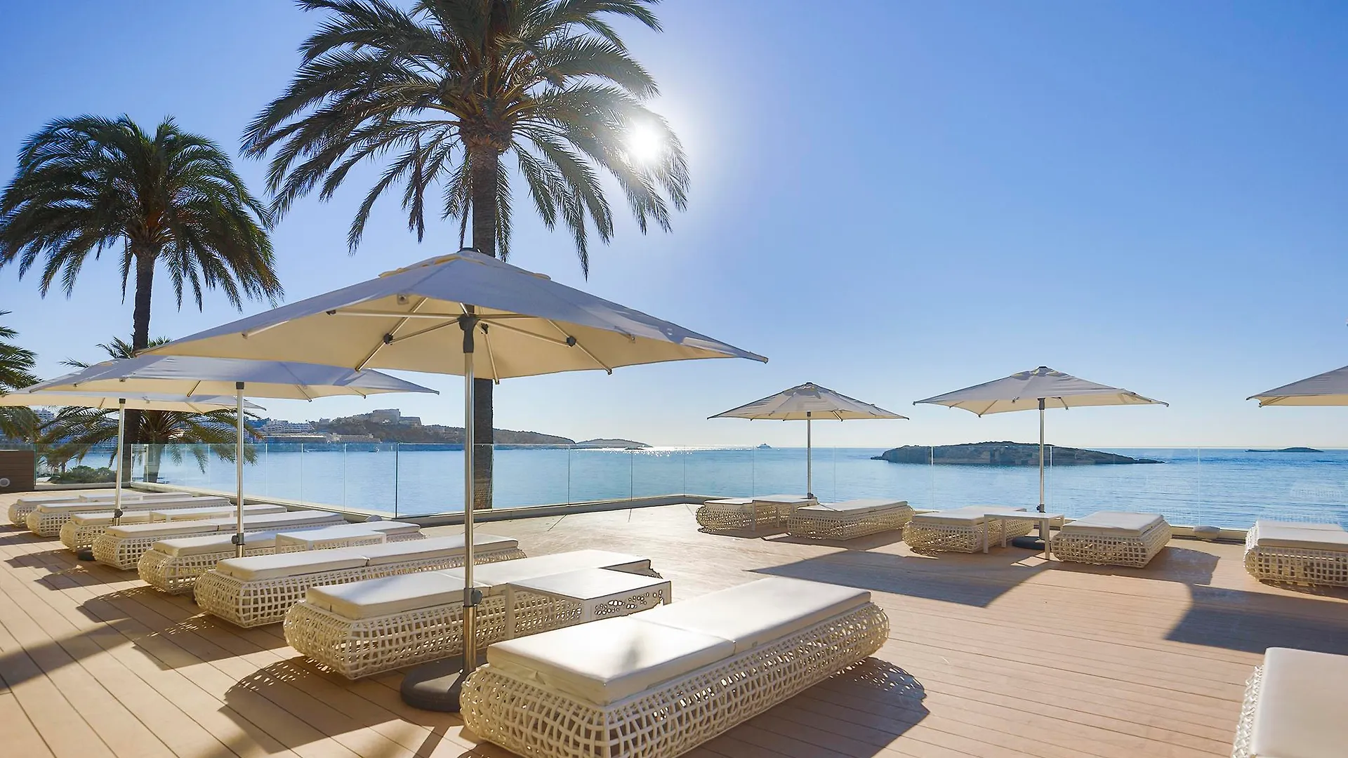 Hotel Torre Del Mar - Ibiza Playa d'en Bossa 4*,