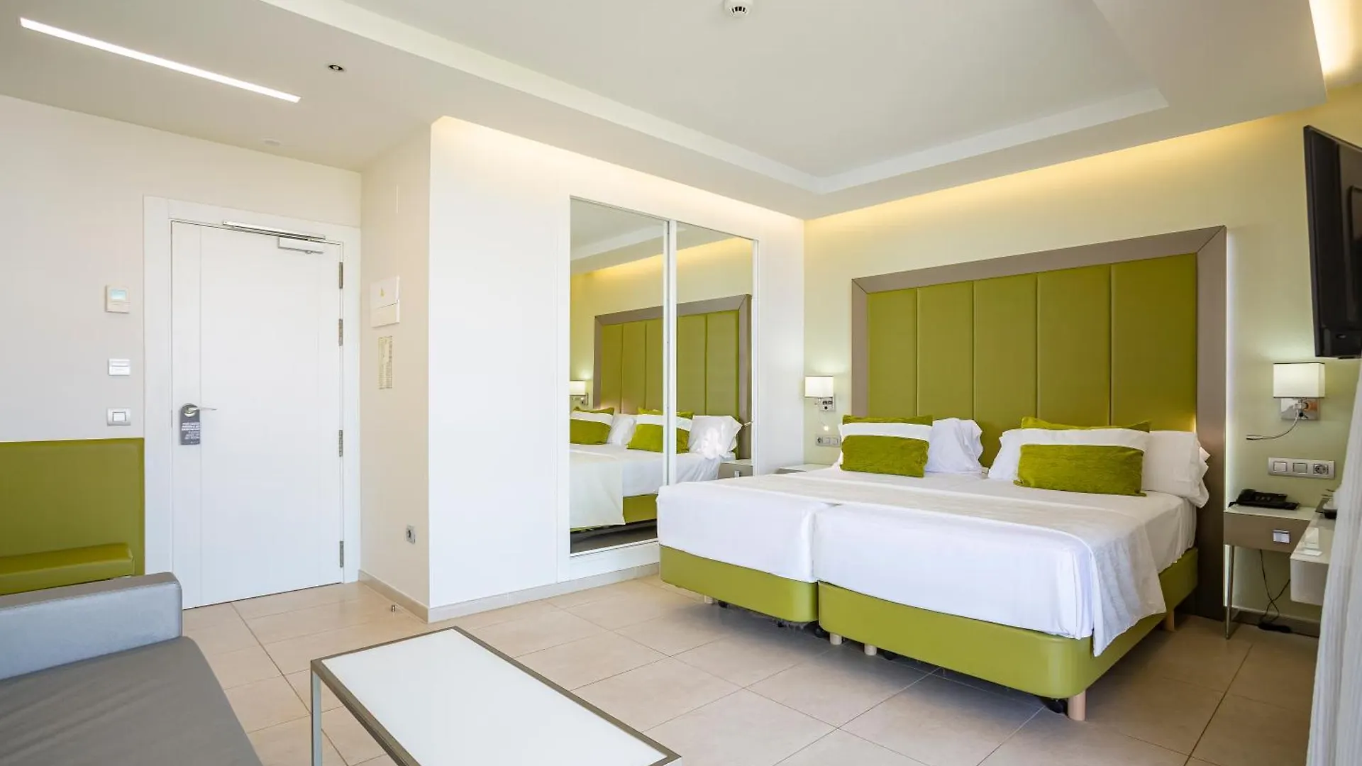 Hotel Torre Del Mar - Ibiza Playa d'en Bossa