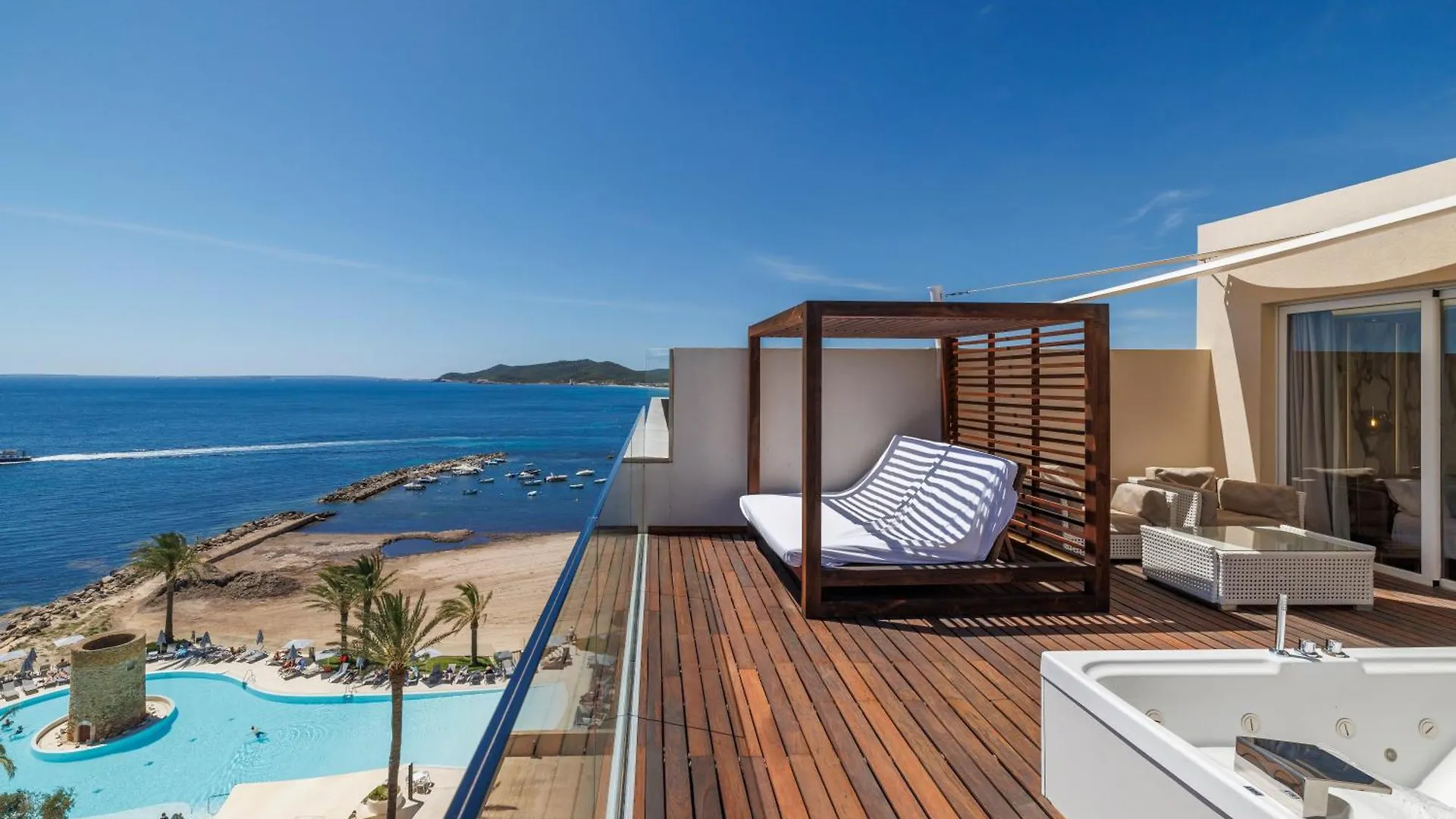 Hotel Torre Del Mar - Ibiza Playa d'en Bossa 4*,  Spain