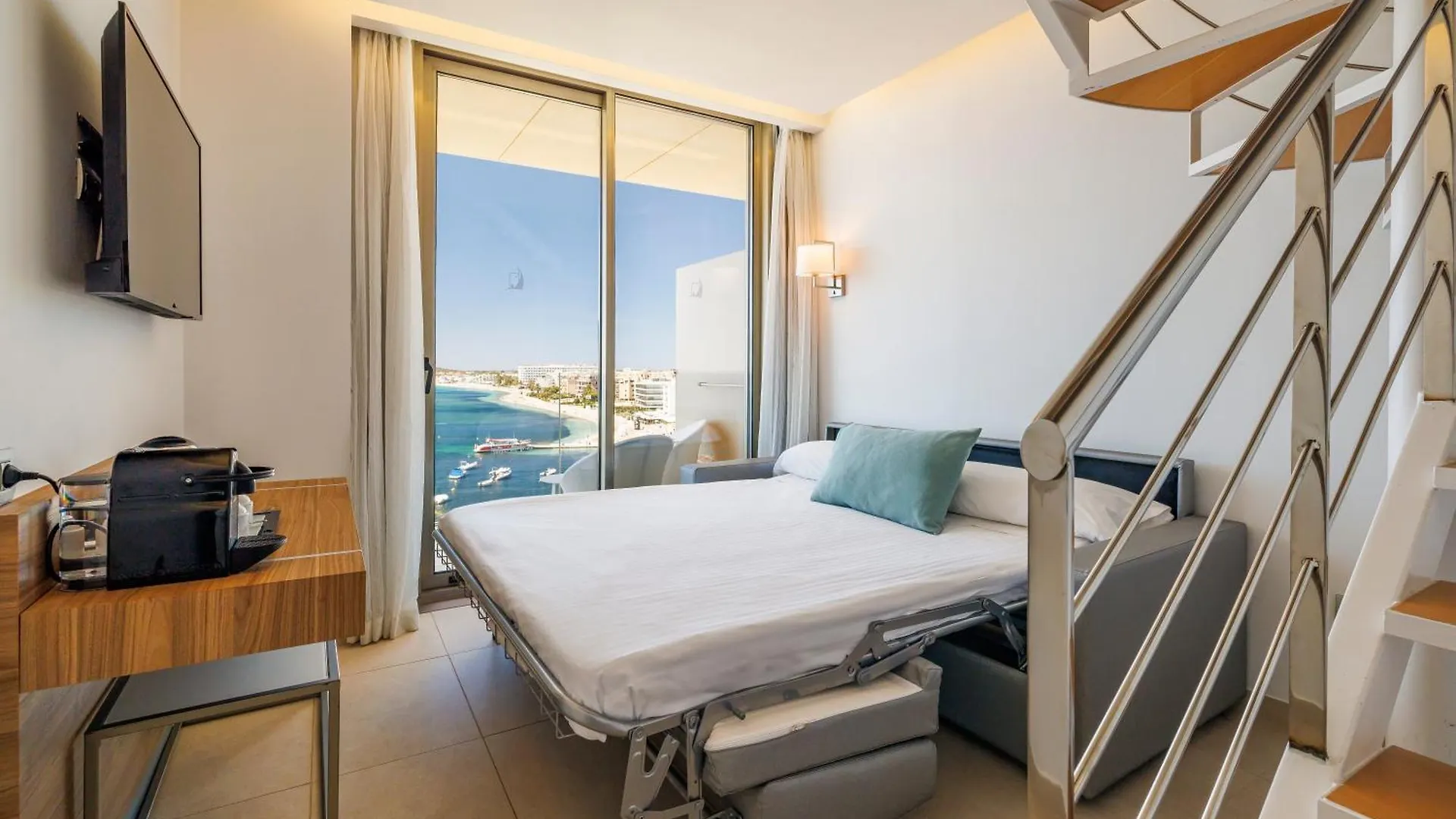 Hotel Torre Del Mar - Ibiza Playa d'en Bossa Spain