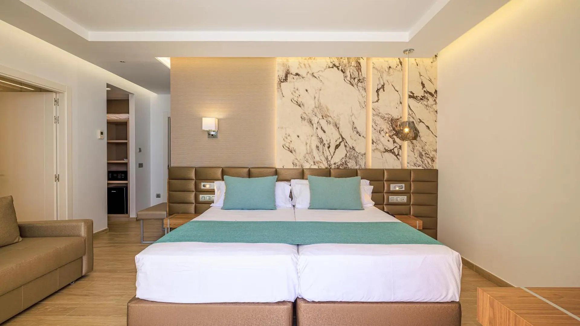 Hotel Torre Del Mar - Ibiza Playa d'en Bossa